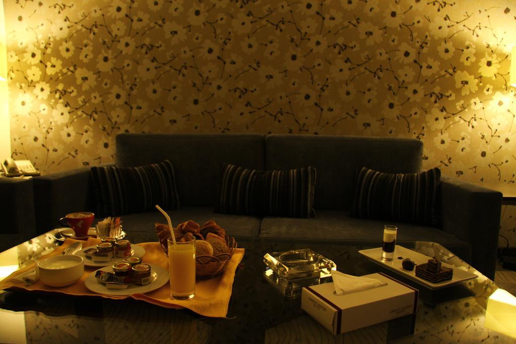 Amman Airport Hotel Al Qastal Eksteriør billede